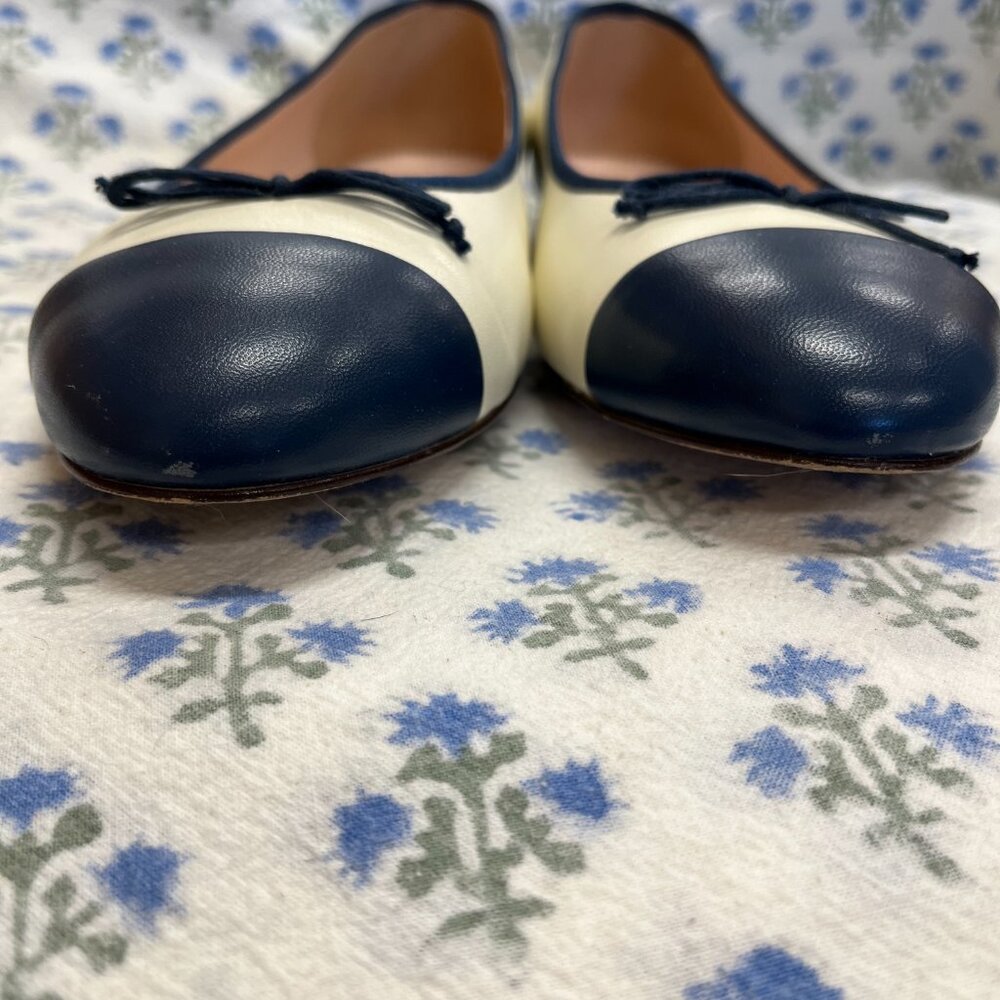 New J.Crew Kiki Ballet Flats Ivory & Navy Leather - Picture 10 of 14